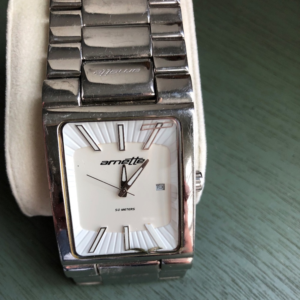 Man's watch